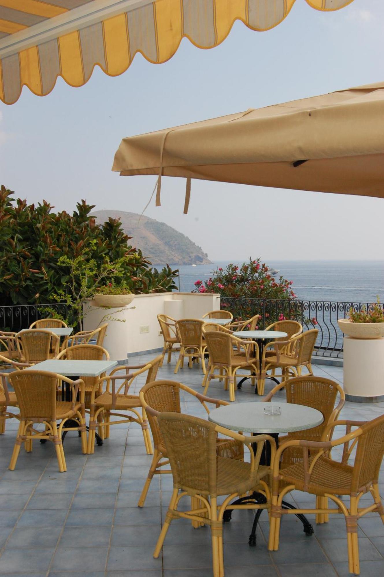 Hotel Giardino Sul Mare Lipari  Exterior photo